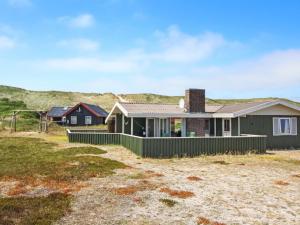 Holiday Home Aase - from the sea by Interhome