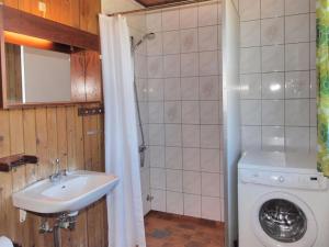 Holiday Home Alka - from the sea by Interhome