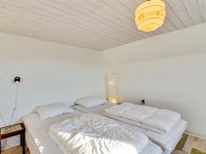 Apartment Arli - 800m from the sea by Interhome