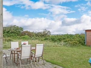 Holiday Home Matthias - 400m to the fjord by Interhome