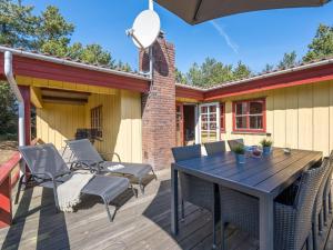 Holiday Home Yaris - 800m to the fjord by Interhome