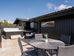 Holiday Home Brunkil - 500m from the sea by Interhome