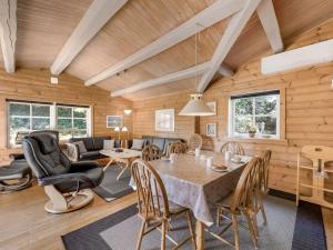 Holiday Home Yaris - 800m to the fjord by Interhome