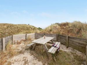 Holiday Home Hélène - 400m from the sea by Interhome