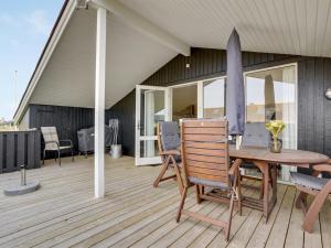 Holiday Home Apolonia - from the sea by Interhome