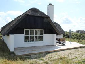 Holiday Home Annielle - from the sea by Interhome