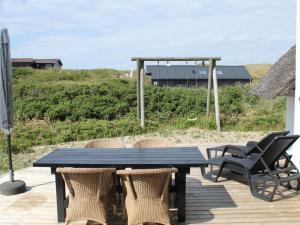 Holiday Home Annielle - from the sea by Interhome