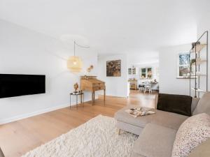 Holiday Home Mandana - 10km to the fjord by Interhome