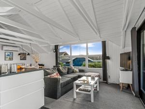 Holiday Home Aksinja - 250m to the inlet by Interhome