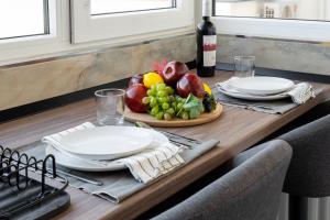 Central Spacious Apartment 907 B5