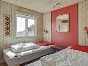 Holiday Home Hansen - 75m from the sea by Interhome