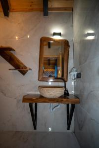 Nayoni Suit Bungalov