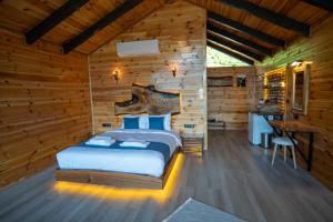 Nayoni Suit Bungalov