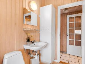 Holiday Home Elnur - 100m from the sea by Interhome