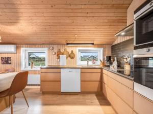 Holiday Home Elnur - 100m from the sea by Interhome