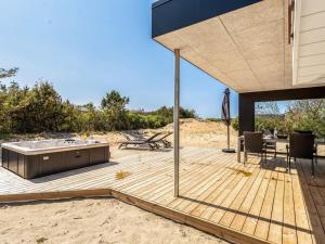 Holiday Home Hariet - 600m from the sea by Interhome
