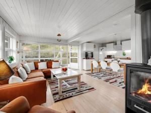 Holiday Home Amandus - 100m from the sea by Interhome