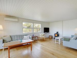 Holiday Home Vilja - 150m from the sea by Interhome