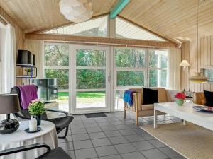 Holiday Home Aslak - 350m from the sea by Interhome