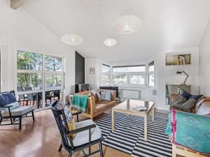 Holiday Home Antto - 900m from the sea by Interhome