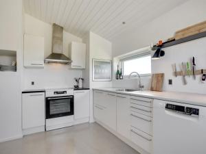 Holiday Home Milena - 600m from the sea by Interhome