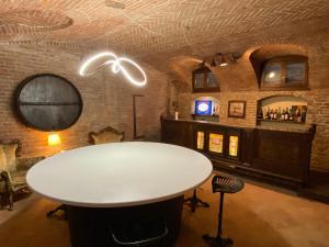 Charming Italian Home sleeps 6 Cantarana