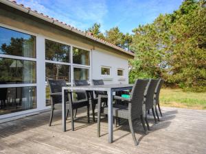 Holiday Home Konrad - 400m from the sea by Interhome