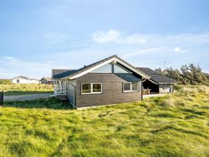 Holiday Home Horsten - 350m from the sea by Interhome