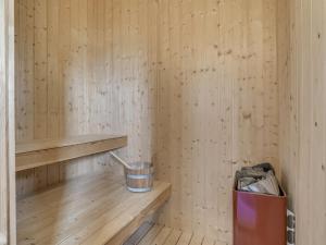 Holiday Home Emppu - 400m from the sea by Interhome