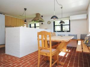 Holiday Home Duco - 300m from the sea by Interhome