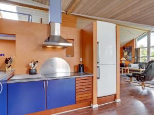 Holiday Home Bodulf - 600m from the sea by Interhome