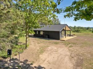 Holiday Home Rickmer - 200m from the sea by Interhome