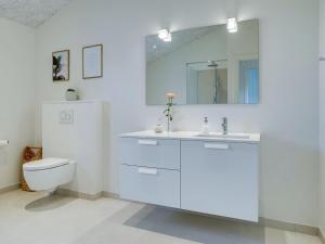 Holiday Home Helli - 650m from the sea by Interhome