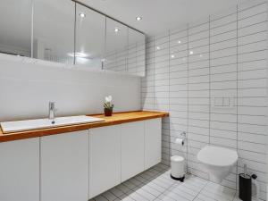 Apartment Heigo - 25m from the sea by Interhome