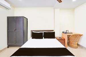 Super Collection O Guduvancheri Railway Station