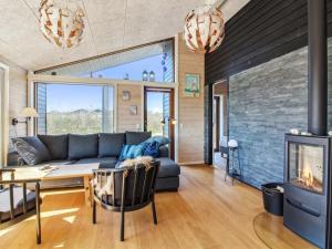 Holiday Home Tuire - 250m from the sea by Interhome