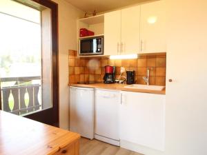 Appartement 2 pièces 5 pers, pied des pistes, garage privé, proche village et commerces - FR-1-572-57