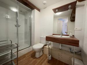 Appartement cosy 45 pers, balcon, proche télécabine, WiFi, garage - FR-1-572-81