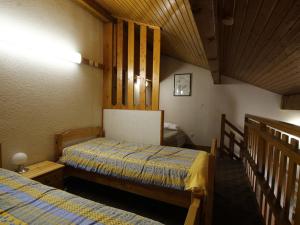 Appartement cosy 5 pers., pied des pistes, balcon est, proche commerces, parking & services - FR-1-572-94