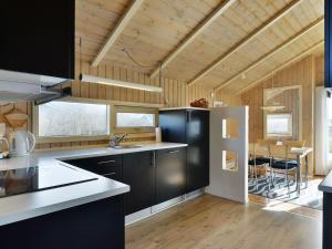 Holiday Home Styrbiorn - 100m from the sea by Interhome