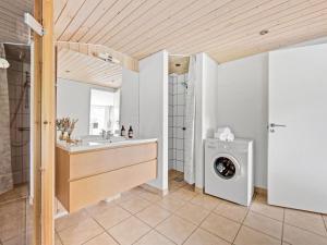 Holiday Home- 400m from the sea by Interhome