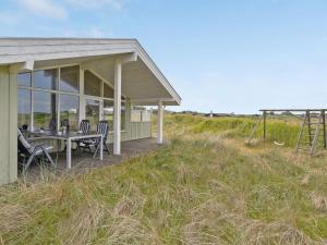 Holiday Home Viktoria - 400m from the sea by Interhome