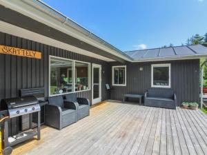 Holiday Home Ylva - 650m from the sea by Interhome