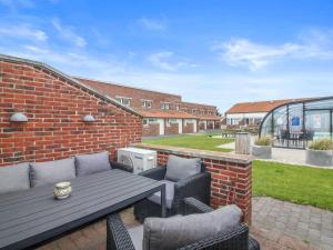 Apartment Skarp - 500m from the sea by Interhome