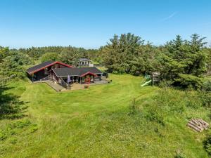 Holiday Home Gullborg - 800m from the sea by Interhome