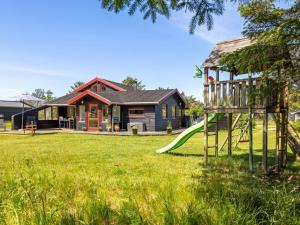 Holiday Home Gullborg - 800m from the sea by Interhome