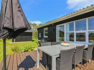 Holiday Home Grit - 650m from the sea by Interhome