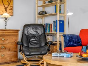 Apartment Risker - 70m from the sea by Interhome