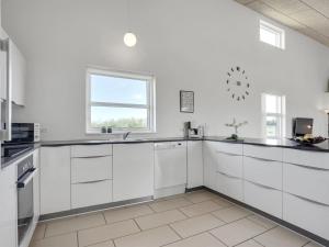 Holiday Home Vitori - 800m from the sea by Interhome