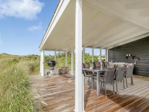 Holiday Home Stina - 250m from the sea by Interhome